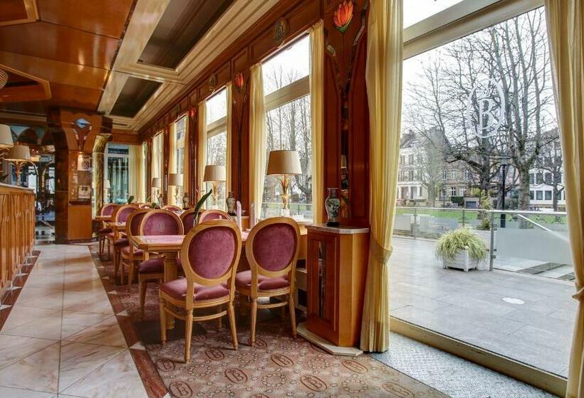 هتل Centro  Bristol