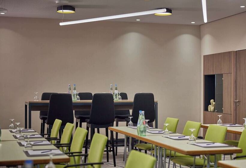هتل Doubletree By Hilton Hannover Schweizerhof