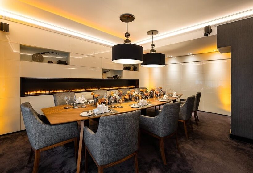 Excelsior Hotel Ernst Am Dom