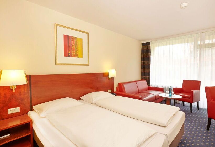 هتل Plaza Inn Goslar