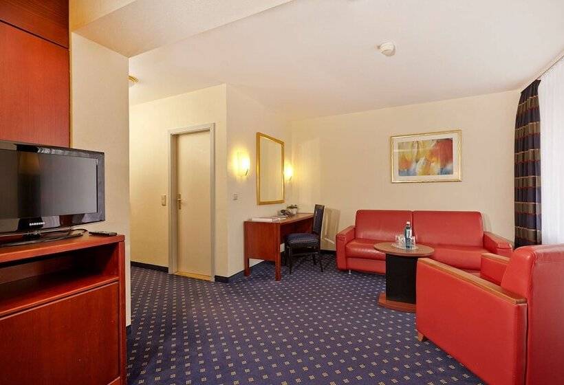 هتل Plaza Inn Goslar