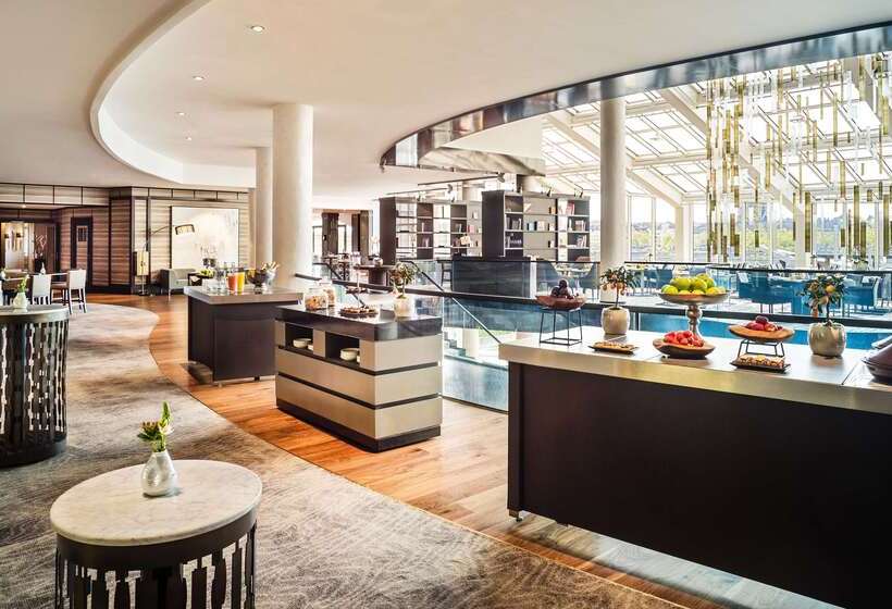 هتل Hyatt Regency Koln