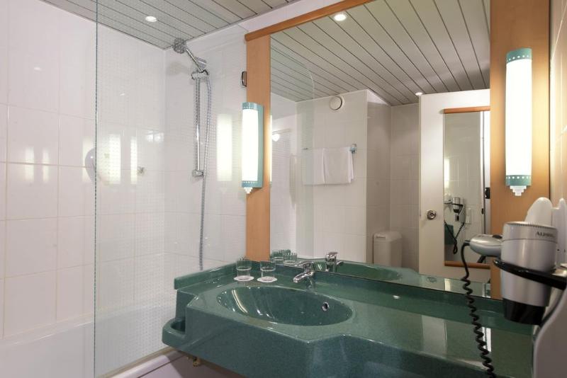 هتل Ibis Dortmund West