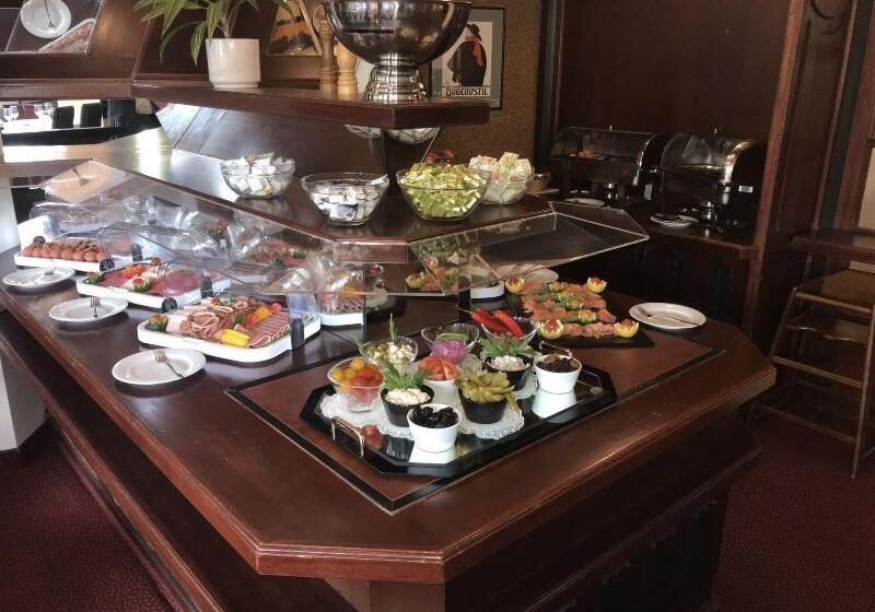 فندق Karaman Group