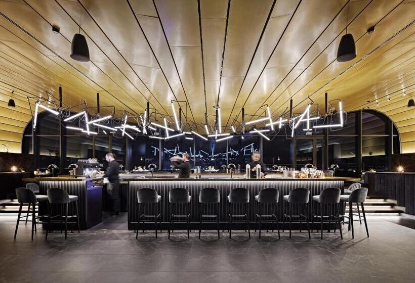 Lindner Hotel Dusseldorf Seestern, Part Of Jdv By Hyatt