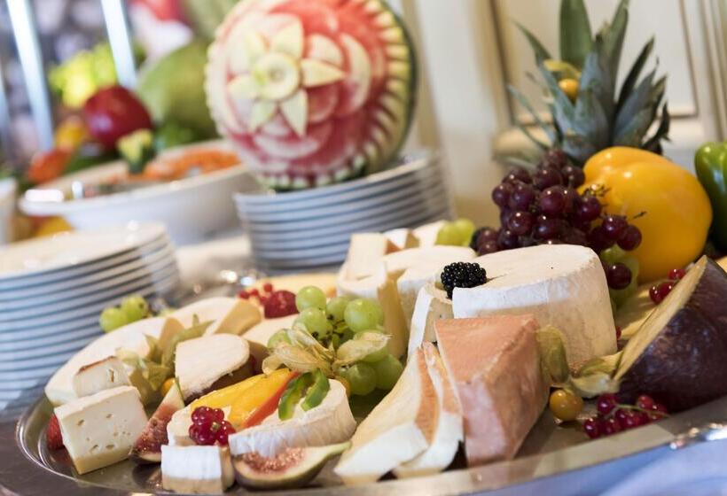 ホテル Plaza Premium Timmendorfer Strand