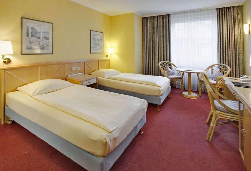 هتل Tryp By Wyndham Köln City Centre