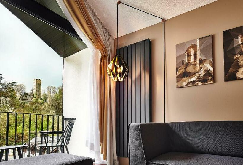 ホテル Zugbrücke Grenzau Gmbh