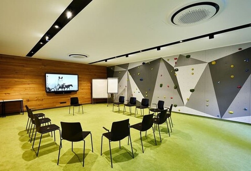 ホテル Zugbrücke Grenzau Gmbh