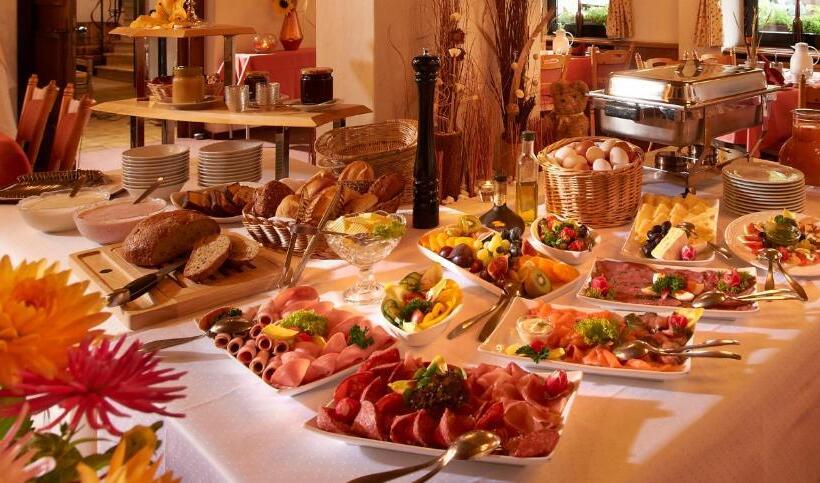 ホテル Bergschloßchen