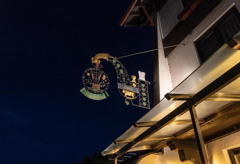 ホテル Bergschloßchen