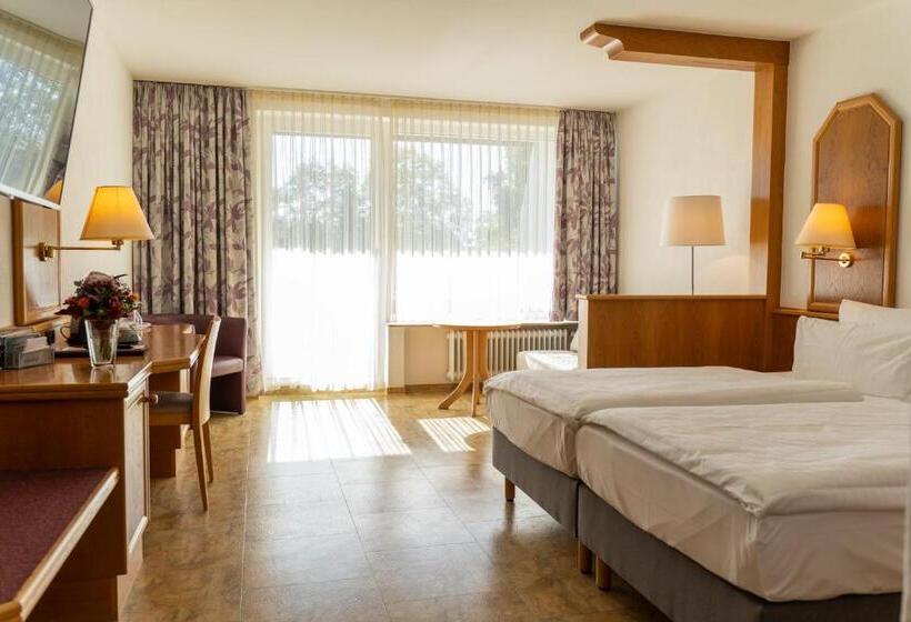 ホテル Bergschloßchen