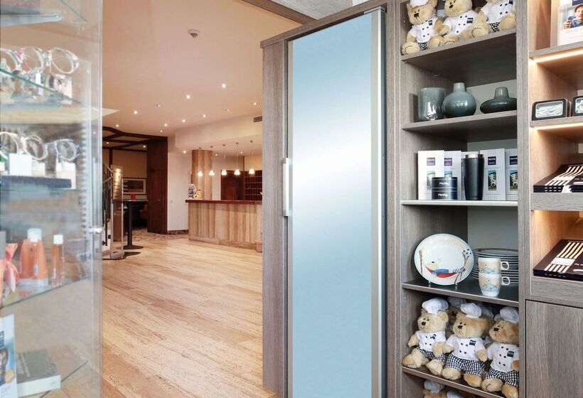 هتل Dorint Resort Winterberg