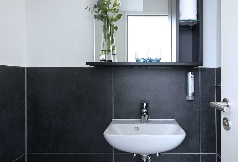 هتل Dorint Resort Winterberg