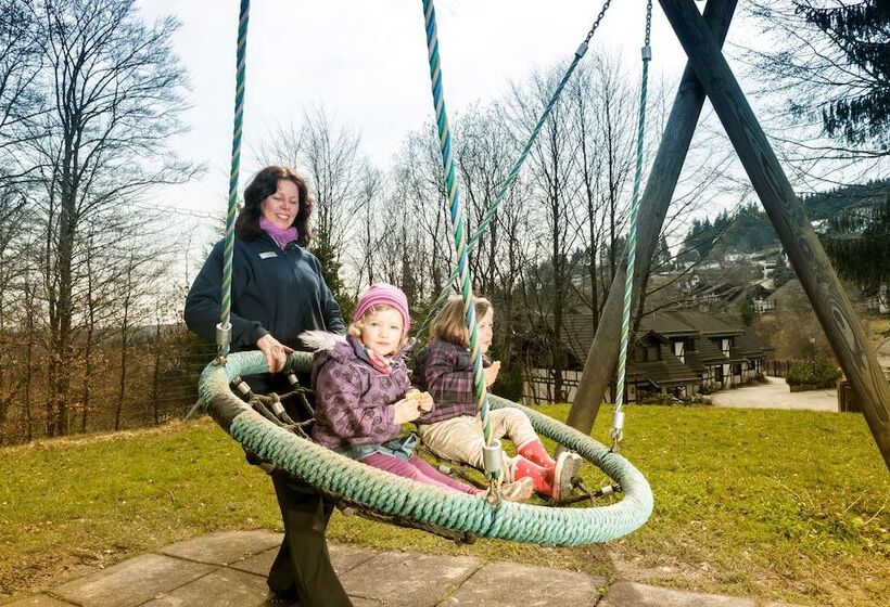 هتل Dorint Resort Winterberg