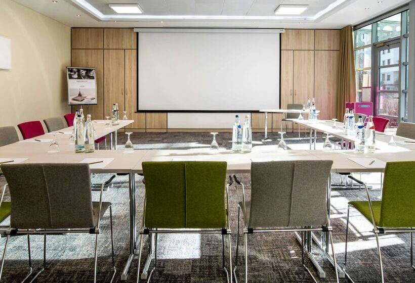 בית מלון כפרי Mercure Residenz Frankfurt Messe