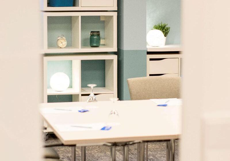 בית מלון כפרי Mercure Residenz Frankfurt Messe