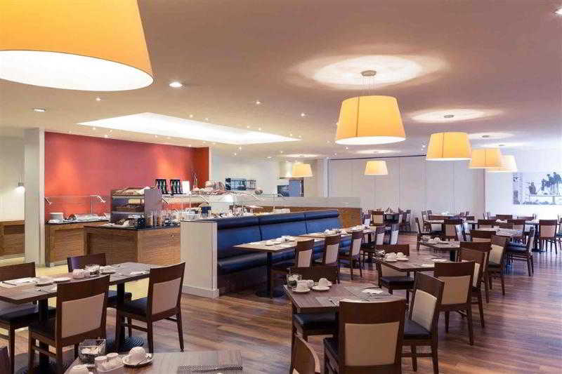 هتل Mercure  Stuttgart Sindelfingen An Der Messe
