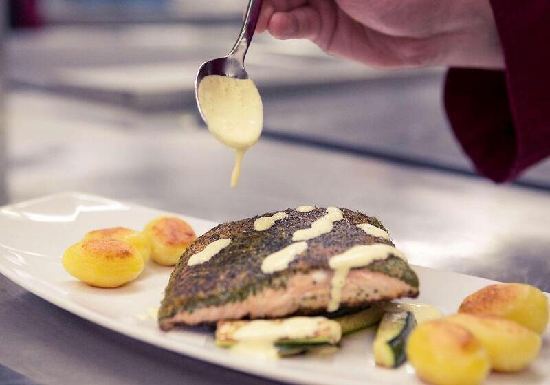هتل Mercure  Stuttgart Sindelfingen An Der Messe