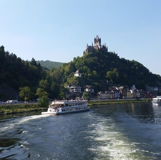 فندق Weinhaus Berg