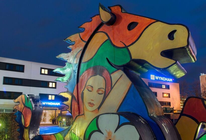 فندق Wyndham Stuttgart Airport Messe