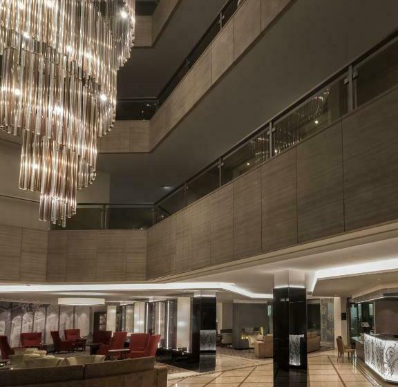 هتل Radisson Blu Badischer Hof