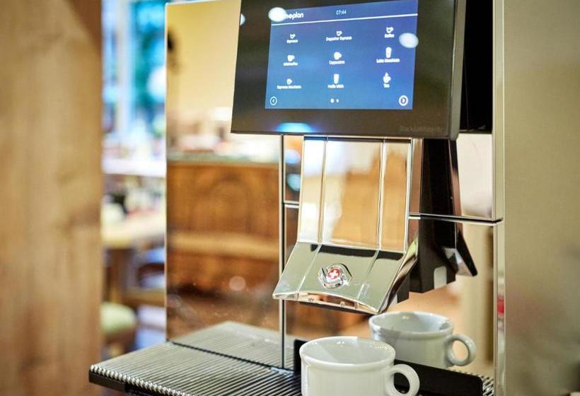 호텔 Zum Turm     Apartments Und Gästezimmer