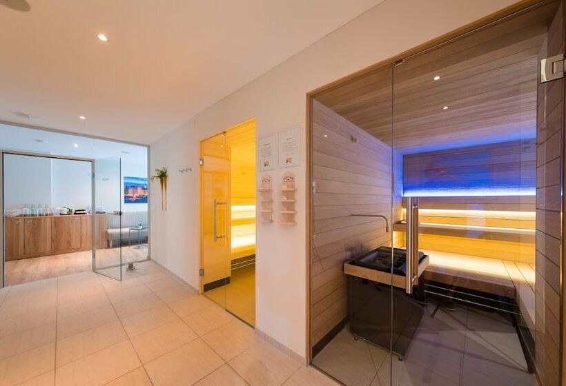 ホテル Goldene Traube