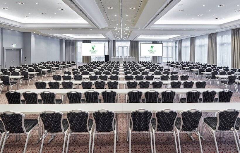 هتل Holiday Inn Munich City Centre, An Ihg