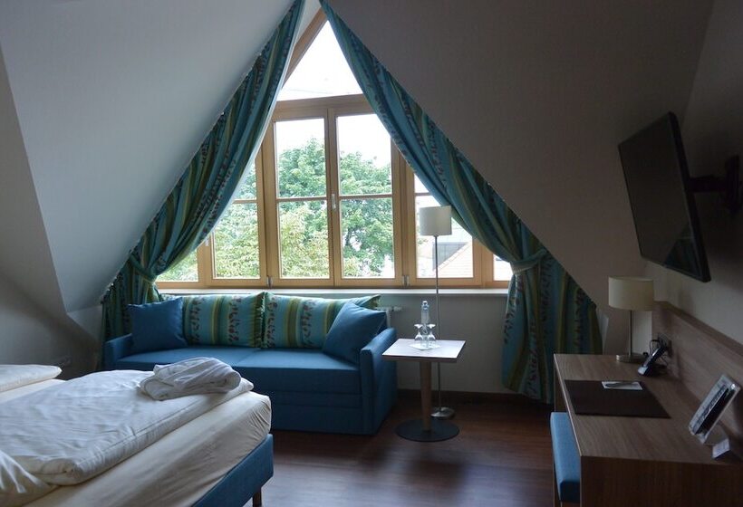 בית מלון כפרי Kastanienhof