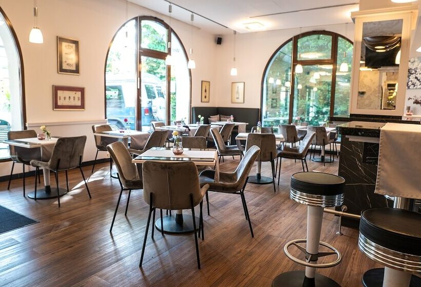 בית מלון כפרי Kastanienhof