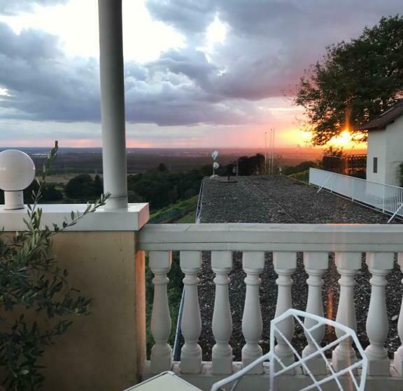 فندق Panorama  Und Restaurant Schloßberg