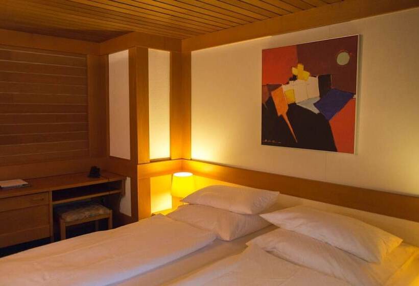 ホテル Waldshuter Hof