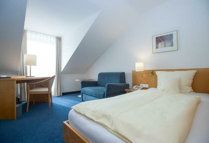 בית מלון כפרי Zettler Günzburg