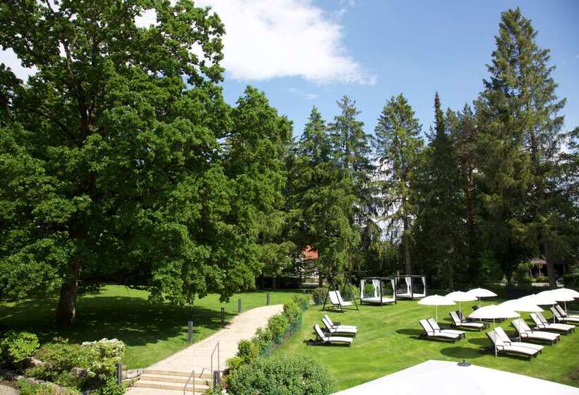 Steigenberger Hotel Der Sonnenhof