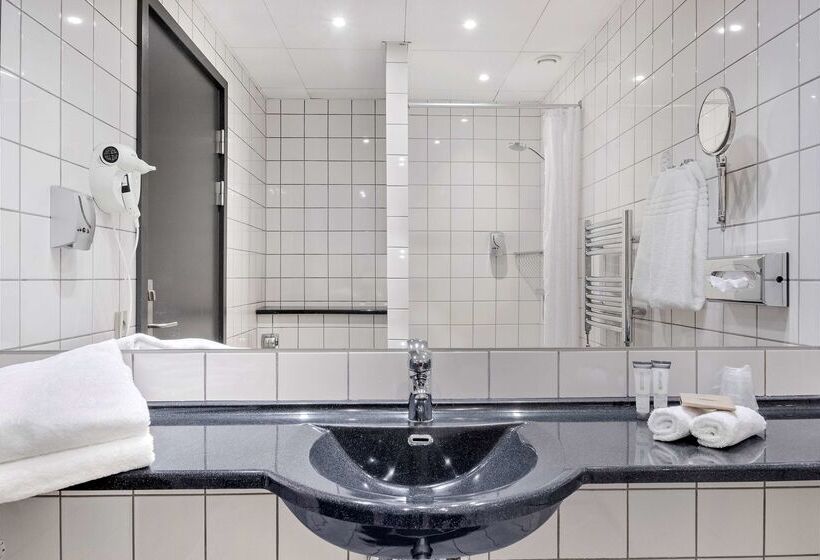 هتل Svendborg