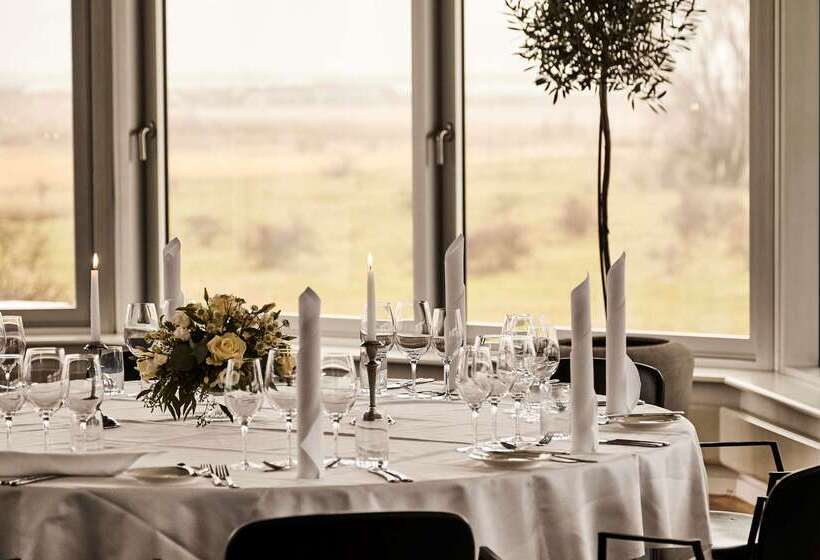 هتل Comwell Køge Strand