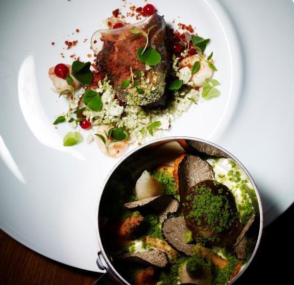 فندق And Restaurant Fru Larsen