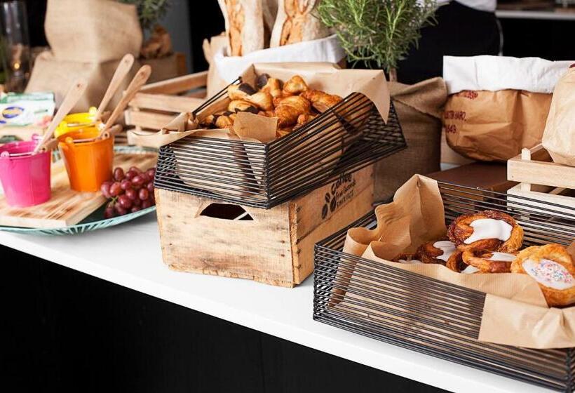 هتل Best Western Plus Park Globetrotter Copenhagen Airport