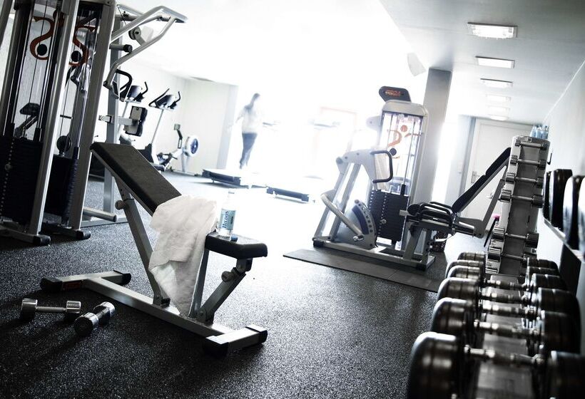 هتل Scandic Front