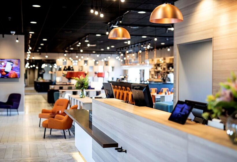 هتل Scandic Roskilde Park