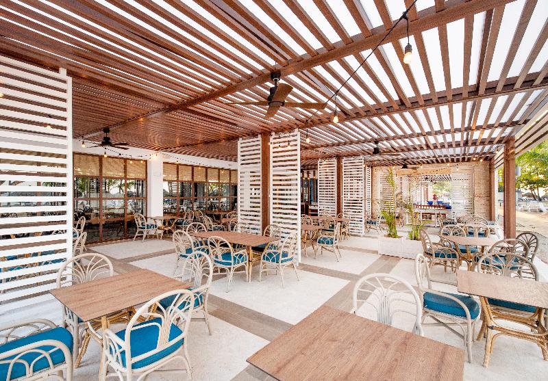 استراحتگاه Bahia Principe Grand El Portillo - All Inclusive