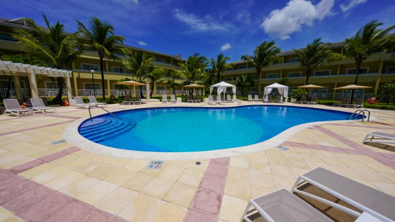 استراحتگاه Bahia Principe Grand El Portillo - All Inclusive