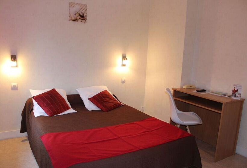 호텔 Auberge De L Orisse Et Iris Hostel