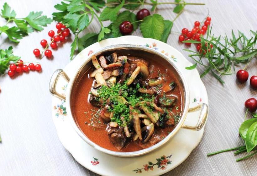 هتل Hostellerie Au Cygne