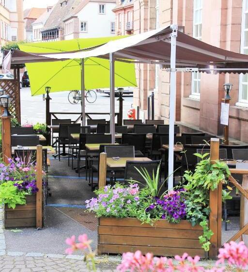 هتل Hostellerie Au Cygne