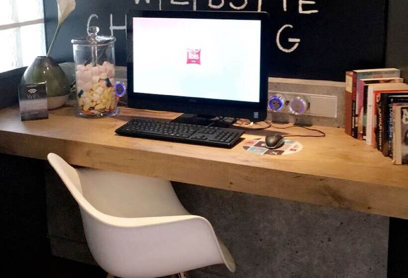 هتل Ibis Montpellier Centre Polygone