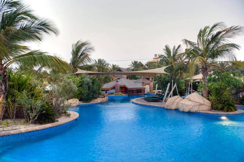 Jumeirah Beach Hotel Dubai