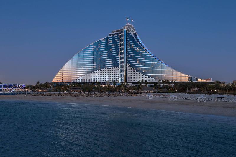 Jumeirah Beach Hotel Dubai