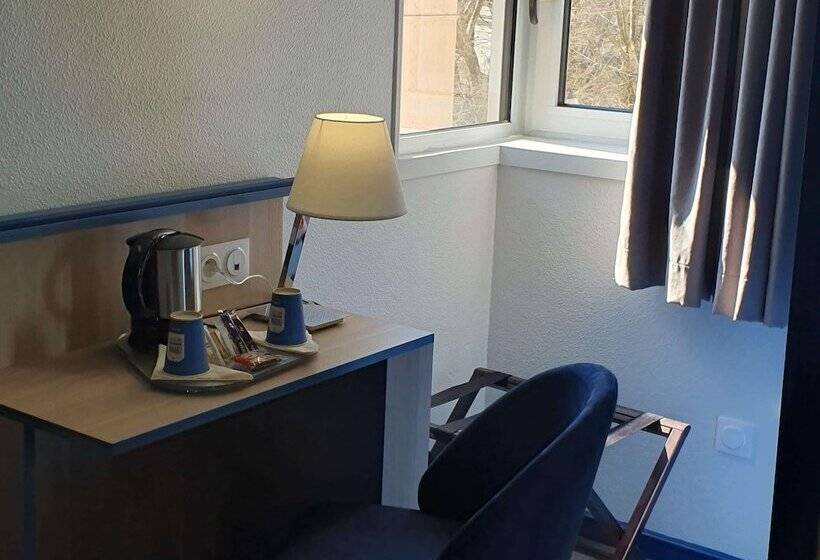 בית מלון כפרי Kyriad Villefranche Sur Saone